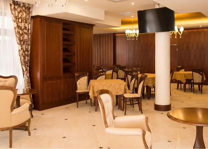 Pałac Myślęta Hotel *