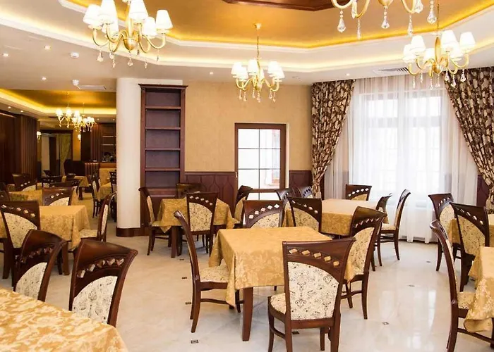 Pałac Myślęta * Uzdowo