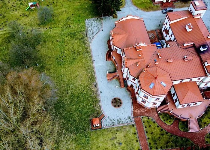 Palac Mysleta Ξενοδοχείο *